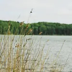 A10 Pine Hill - Komfortables Mit Zwei Bädern, Balkon&leichtem Haffblick, Zugang Zu Den Vielfältigen Gemeinschaftsräumen