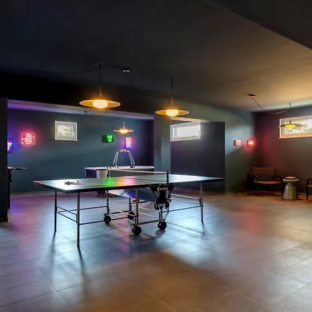 A10 - Komfortables Mit Zwei Baedern, Balkon & Zugang Zu Den Vielfaeltigen Gemeinschaftsraeumen Im 