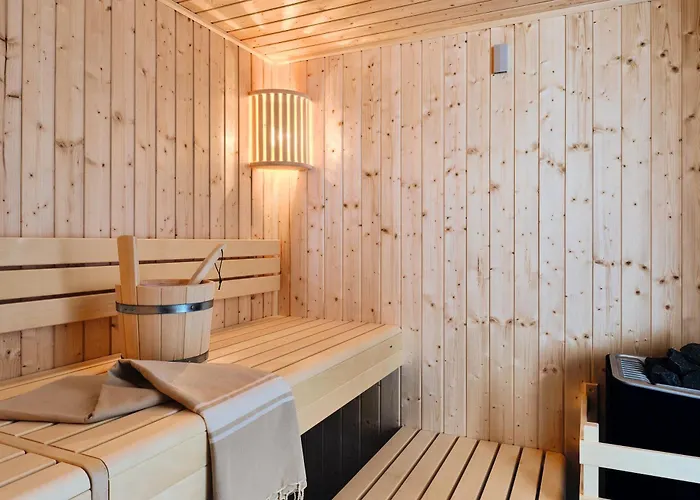 Apartment A10 Pine Hill - Komfortables Mit Zwei Bädern, Balkon&leichtem Haffblick, Zugang Zu Den Vielfältigen Gemeinschaftsräumen