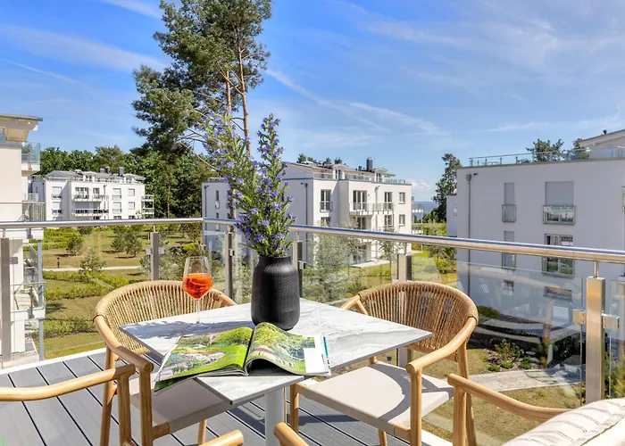 A10 Pine Hill - Komfortables Mit Zwei Bädern, Balkon&leichtem Haffblick, Zugang Zu Den Vielfältigen Gemeinschaftsräumen Zirchow